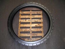 Coroană de rotire pentru excavator OK RH9PMS