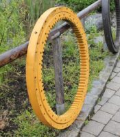 Coroană de rotire pentru utilaje Liebherr
