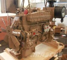Motor Cummins M380