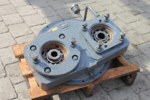 Cuplă pompa hidraulică motor liebherr l574 1 Cuplă pompa hidraulică motor liebherr l574