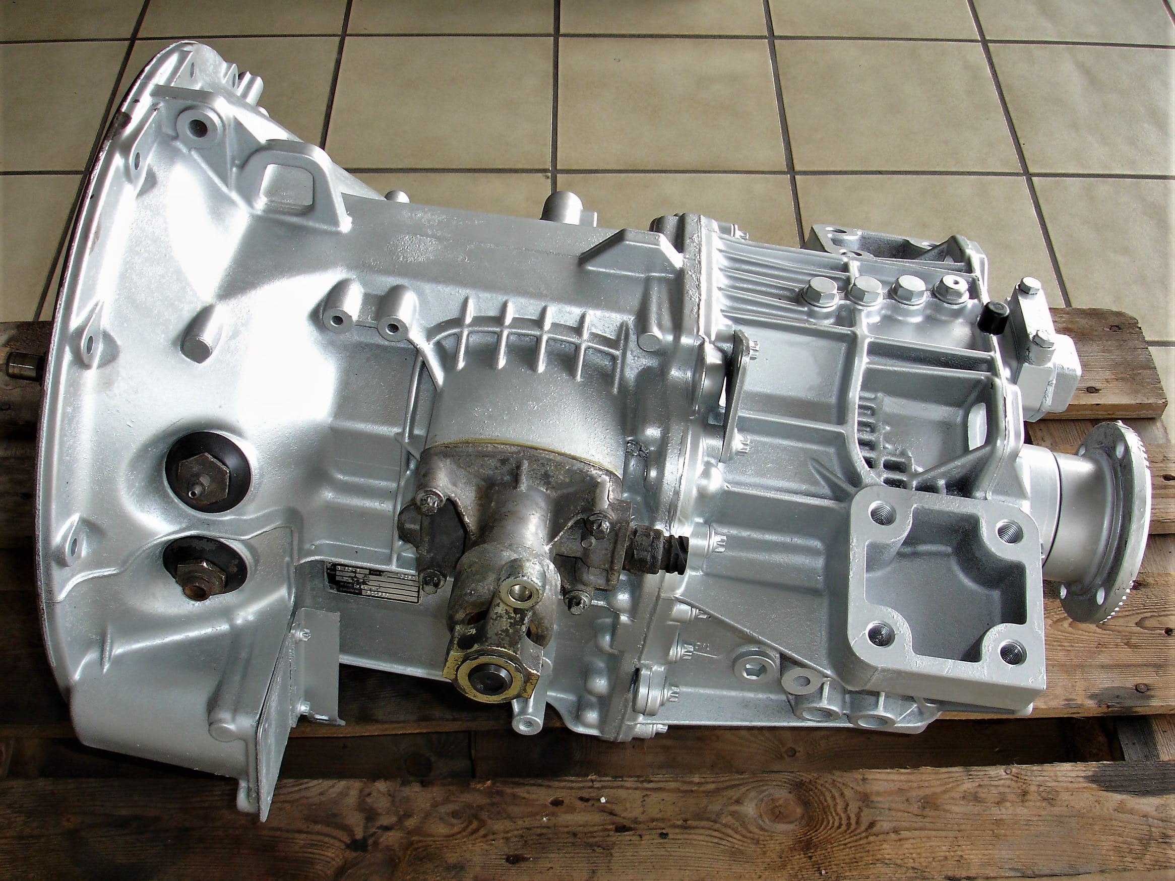 Cutie de viteze manuală Mercedes-Benz G85-6