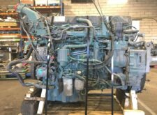 Motor Complet Camion Volvo D11K330 325CP