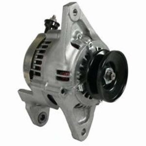 Alternator pentru miniexcavator bobcat x322 de vânzare 1 Alternator pentru miniexcavator bobcat x322 de vânzare
