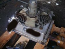 Radiator răcire apă/ulei cu ventilator integrat