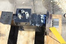 Reductor de rotire pentru miniexcavator Yanmar B25