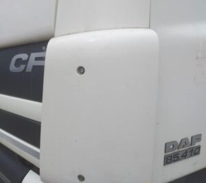Deflector aer cabină partea stânga daf cf 85. 410
