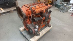 Motor deutz bf4l1011f second hand pe paletă