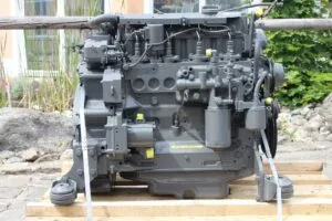 Motor deutz bf4m1012 second hand pentru liebherr a312