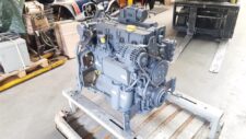 Motor DEUTZ TCD2012L042V NOU sau second hand