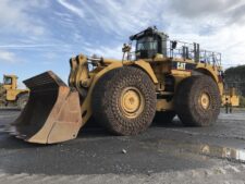 Buldoexcavator Caterpillar 994 de vânzare pentru dezmembrări