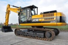 Dezmembrăm Excavator JCB JS330xd