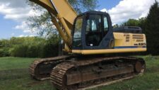 Dezmembrăm excavator Kobelco SK485