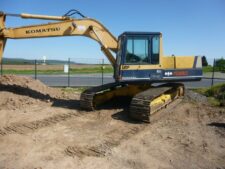 Dezmembram Komatsu PC180LC