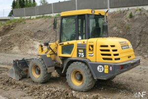 Piese din dezmembrări komatsu wa75 - motor, butuc, diferențial, axă 1 Piese din dezmembrări komatsu wa75 – motor, butuc, diferențial, axă