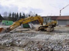 Liebherr R942LC - Excavator second hand pentru piese