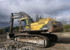 Dezmembrarea volvo ec460blc - piese și componente disponibile 1 Dezmembrarea volvo ec460blc – piese și componente disponibile