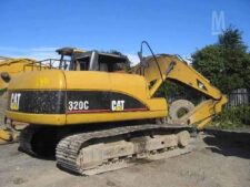 Dezmembrați Excavator Caterpillar 320C - Piese și Accesorii Disponibile