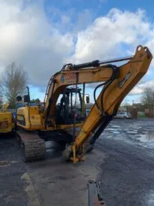 Dezmembrări excavator jcb js130 an 2010