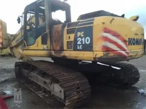Dezmembrăm excavator komatsu pc 210 lc