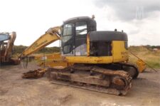Excavator Komatsu PC228US-3 2002 pentru Dezmembrat
