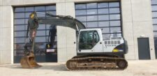 Dezmembrăm Excavator Volvo EC180BLC