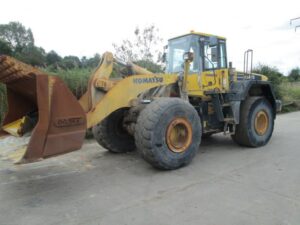 Dezmembram încărcător frontal komatsu wa470-5