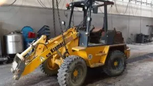 Dezmembrare încărcător frontal kramer allrad 320 – piese și componente