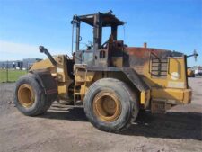 Buldoexcavator Caterpillar 928G pentru dezmembrare