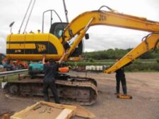 Dezmembrare Excavator JCB JS130LC - Piese și Componente