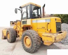 Dezmembrări Hyundai HL 750 – Piese de Schimb pentru Încărcător Frontal Hyundai HL 750