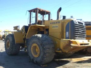 Dezmembrări încărcător frontal volvo l220e