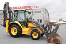 Dezmembra̦ri Buldoexcavator Volvo BL 61 B