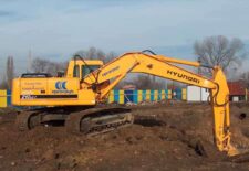 Excavator Hyundai R210LC-7 pentru dezmembrări