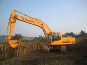 Dezmembrați excavator hyundai r320