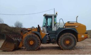 Dezmembrarea încărcătorului frontal liebherr l574