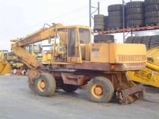 Dezmembrări Utilaje CASE - Excavator pe Roți