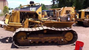 Dezmembrări buldozer caterpillar