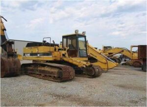 Dezmembrez excavatoare caterpillar diverse modele 1 Dezmembrez excavatoare caterpillar diverse modele