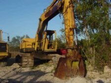 Dezmembrez Excavatoare Komatsu PC220-2, PC300LC-6, PC340-6K, PC400-LC6