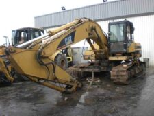 Dezmembrez Excavator Caterpillar 322BL din 1999 - Piese și Accesorii Disponibile