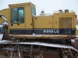 Dezmembrez excavator caterpillar 231d lc