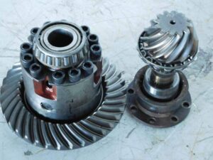 Diferențial încărcător frontal hanomag 44c - piese componente 1 Diferențial încărcător frontal hanomag 44c – piese componente