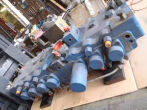Distribuitor hidraulic rexroth m8-1270-00 1 Distribuitor hidraulic rexroth m8-1270-00