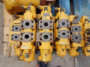 Distribuitor hidraulic pentru liebherr 912 li 1 Distribuitor hidraulic pentru liebherr 912 li