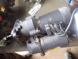 Electromotor pentru excavator komatsu pc450