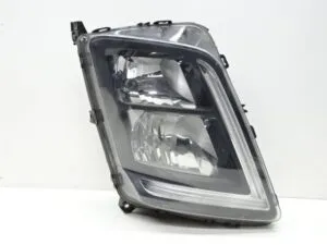 Far stanga volvo 84170200