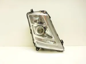Far xenon dreapta volvo 22239244
