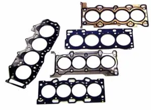 Garnitură chiulasă pentru motoare deutz bf4l2011, bf4l914, bf4m 1013ec