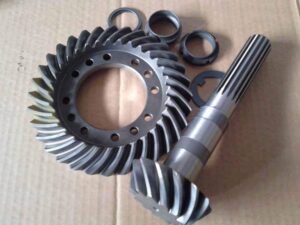 Grup conic pentru buldoexcavator caterpillar 432e 1 Grup conic pentru buldoexcavator caterpillar 432e
