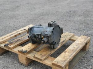 Motor hidraulic second-hand pentru hamm h 18i - 2149966 1 Motor hidraulic second-hand pentru hamm h 18i – 2149966